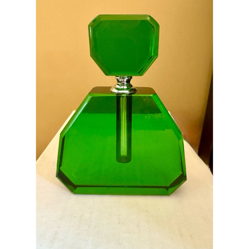 Crystal perfume bottle. Emerald green, excellent condition, empty & never used.